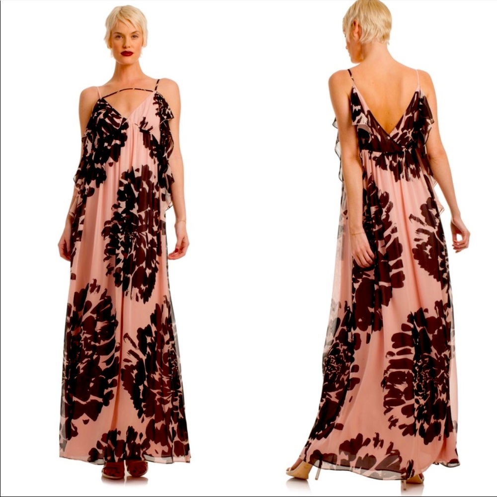 Beautiful NWT Trina Turk maxi